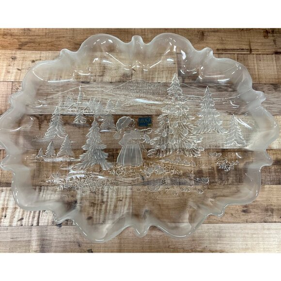 Mikasa Christmas Story Oval Canape 17 1/4" Fluted Glass Serving Platter - Picture 9 of 10